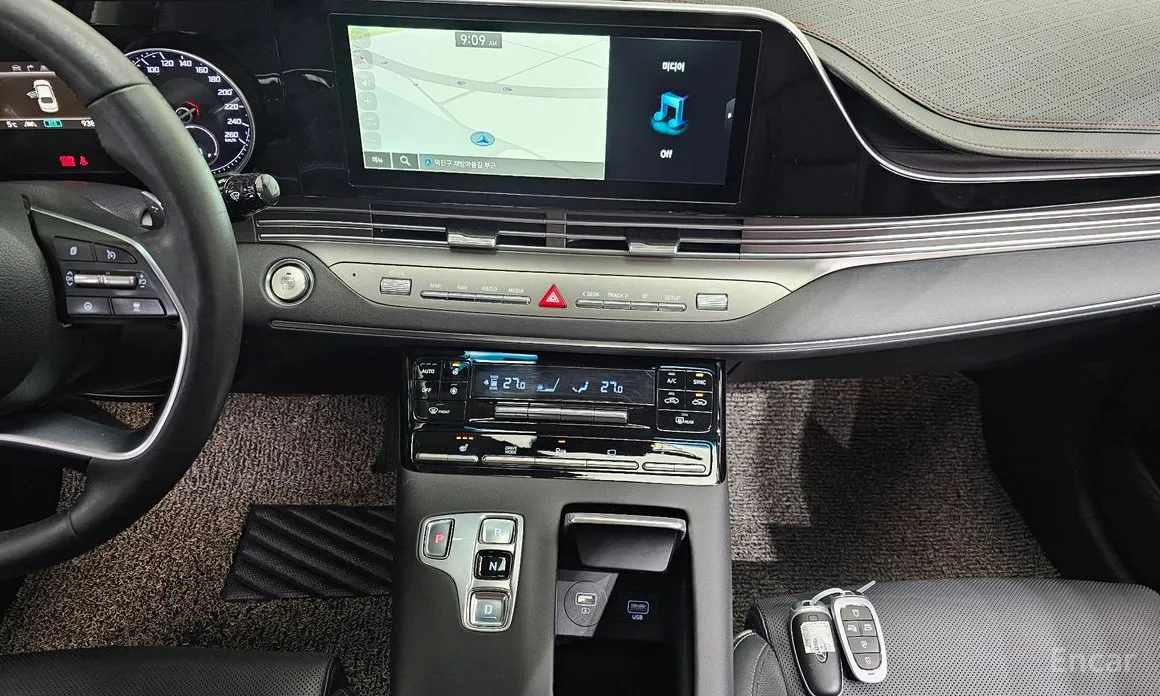 Фото 14 - Hyundai Grandeur