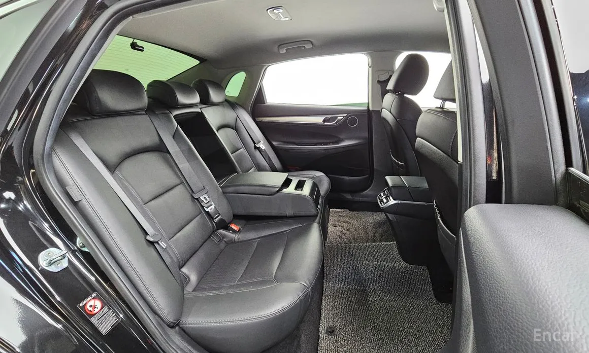 Фото 19 - Hyundai Grandeur