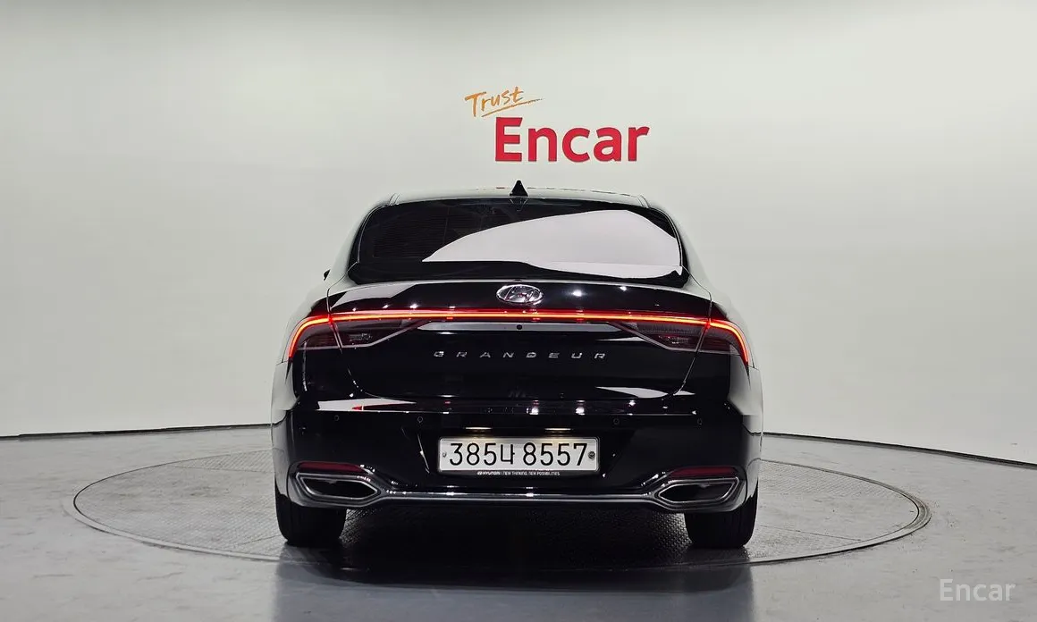 Фото 4 - Hyundai Grandeur