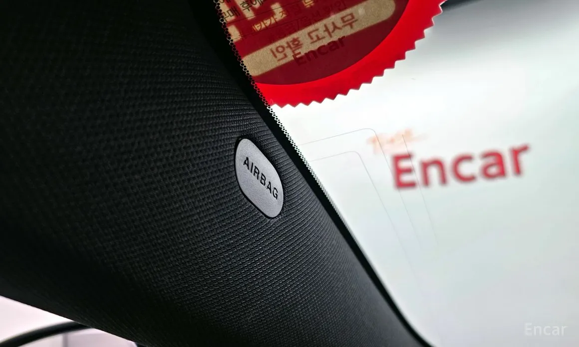 Фото 19 - Aston Martin Vantage