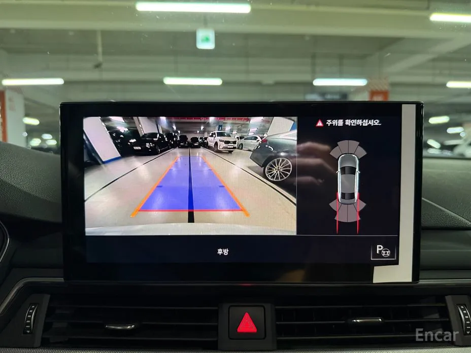 Фото 10 - Audi A4