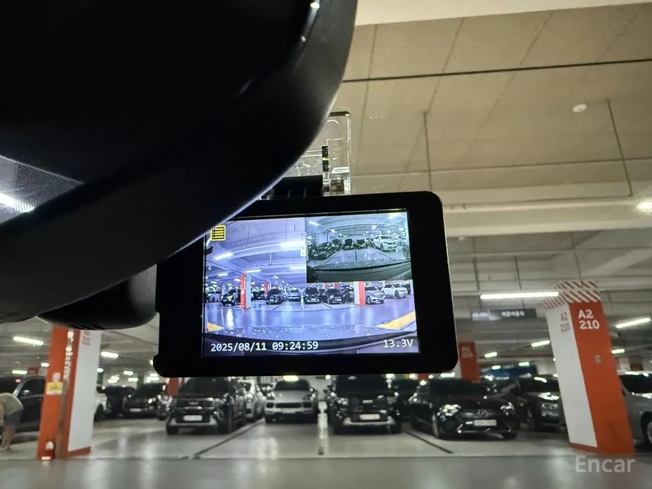 Фото 7 - Audi A4