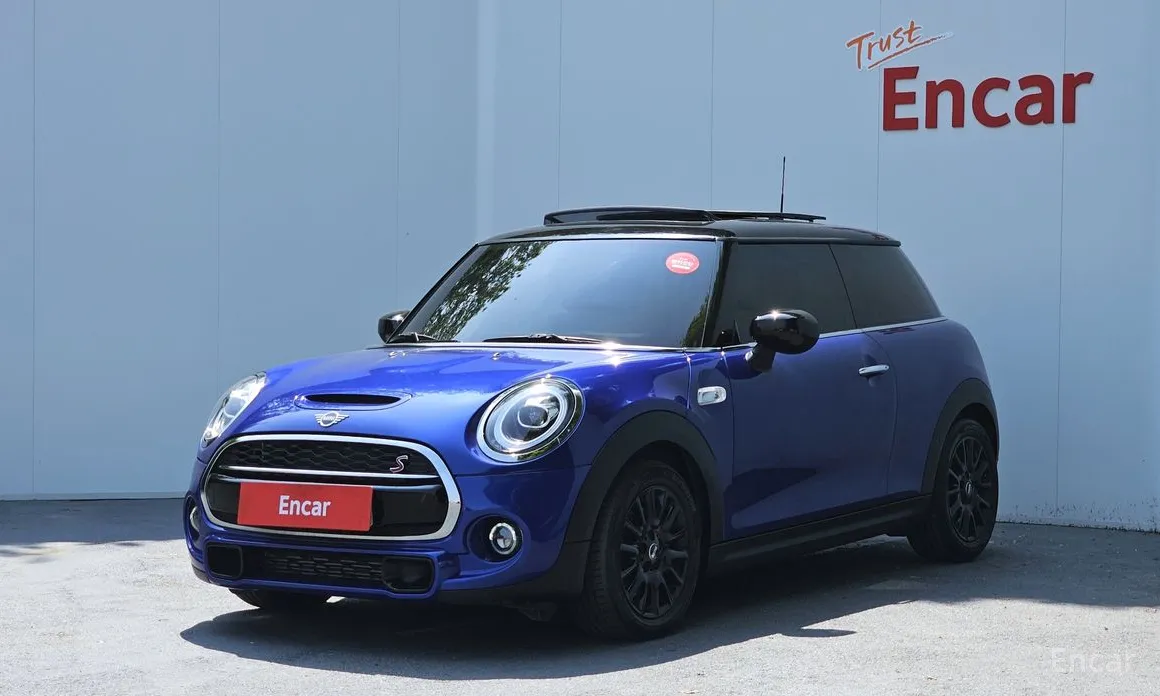 Фото 1 - Mini Cooper