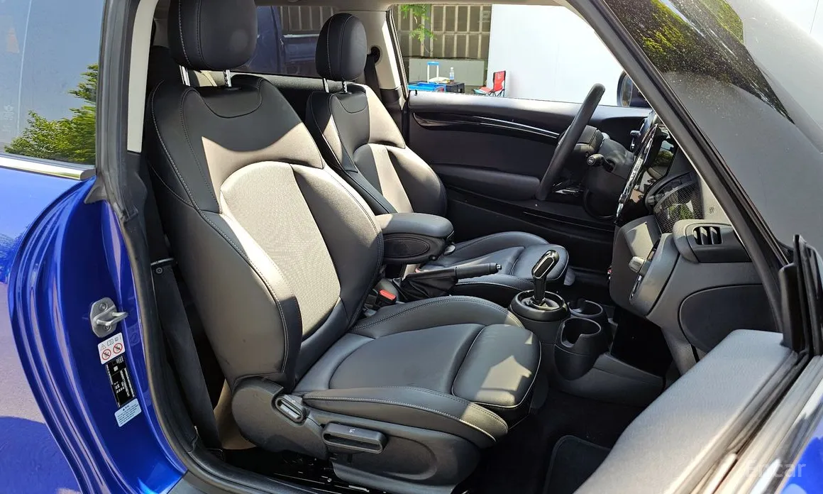 Фото 10 - Mini Cooper