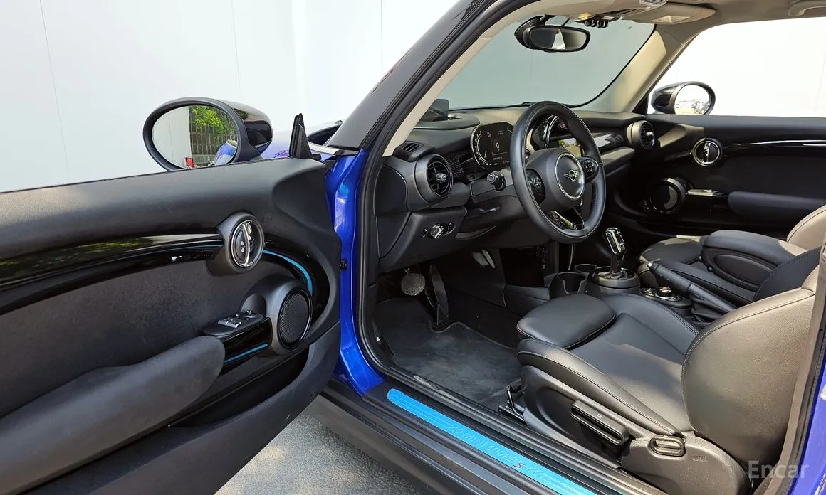 Фото 11 - Mini Cooper