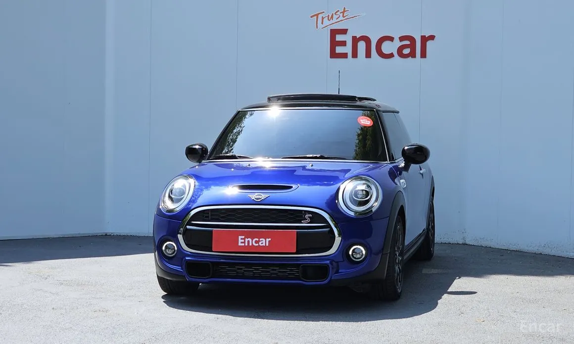 Фото 3 - Mini Cooper