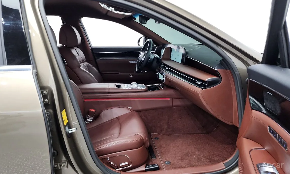 Фото 11 - Genesis G90