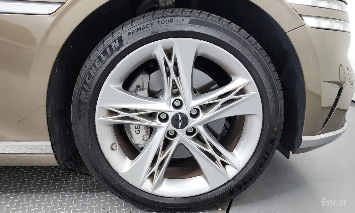 Фото 5 - Genesis G90