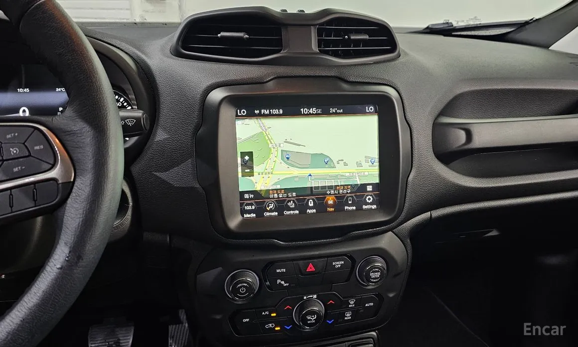 Фото 14 - Jeep Renegade