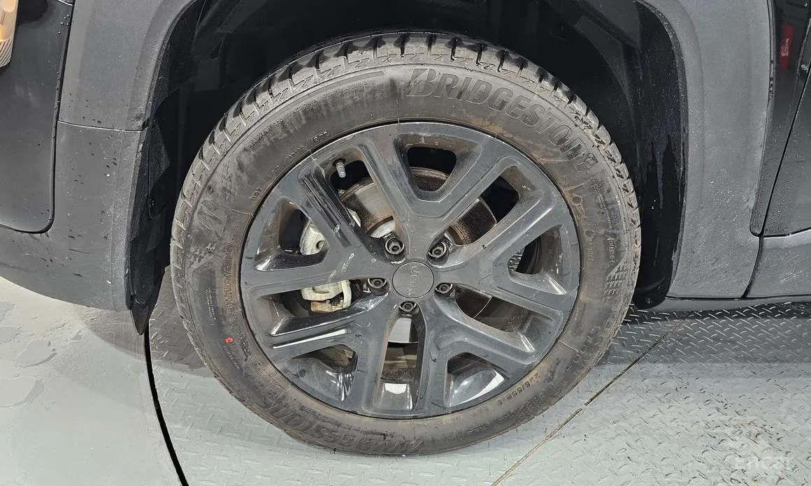 Фото 5 - Jeep Renegade