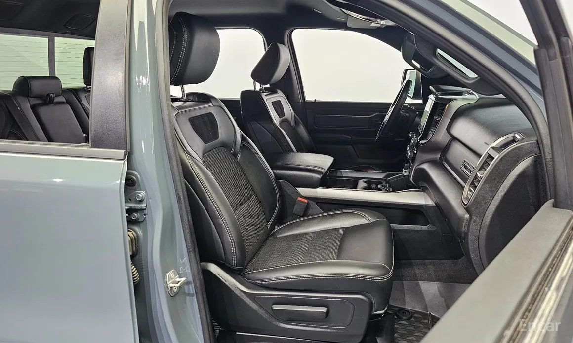 Фото 10 - Dodge Ram Pickup