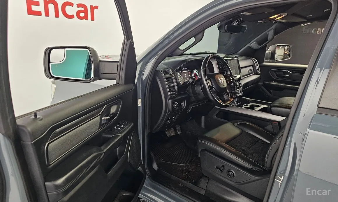 Фото 11 - Dodge Ram Pickup