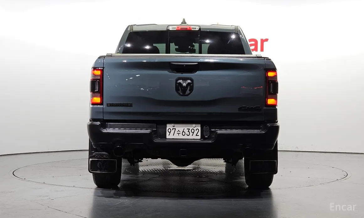 Фото 4 - Dodge Ram Pickup