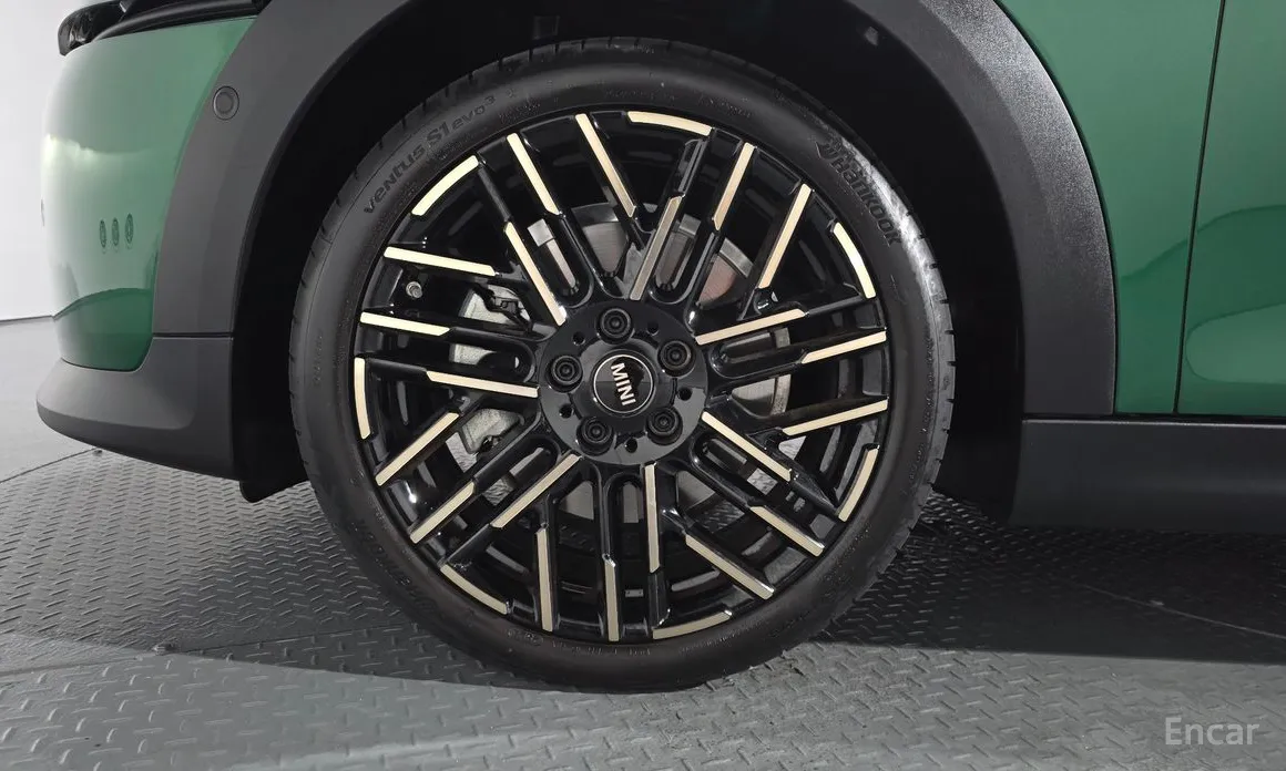 Фото 5 - Mini Cooper