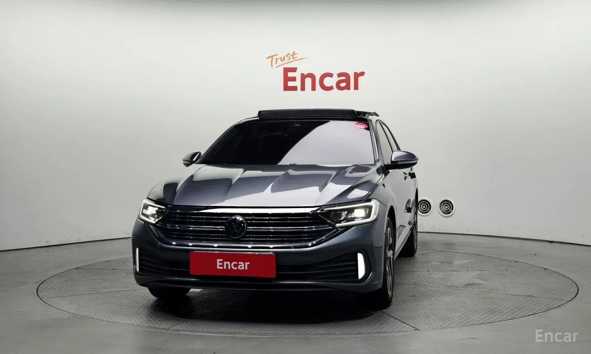 Photo 3 - Volkswagen Jetta