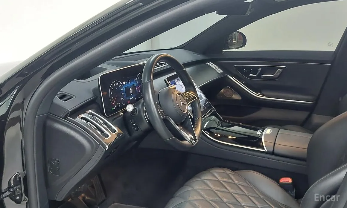 Фото 14 - Mercedes-Benz S-Class