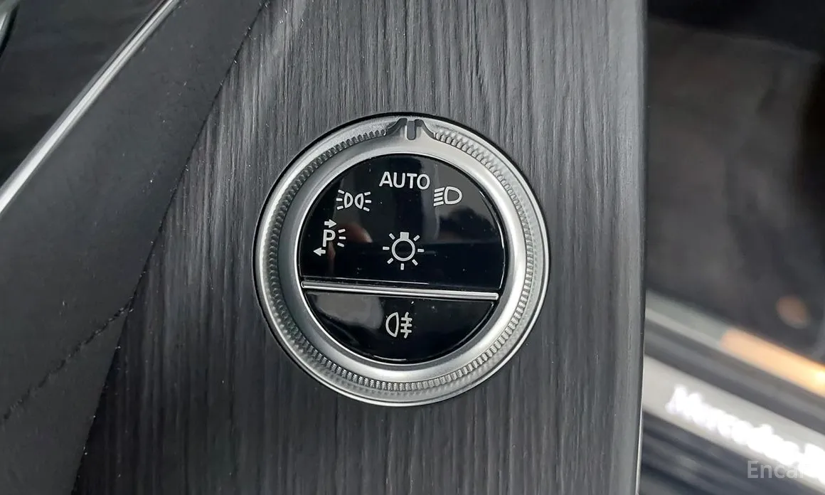 Фото 20 - Mercedes-Benz S-Class