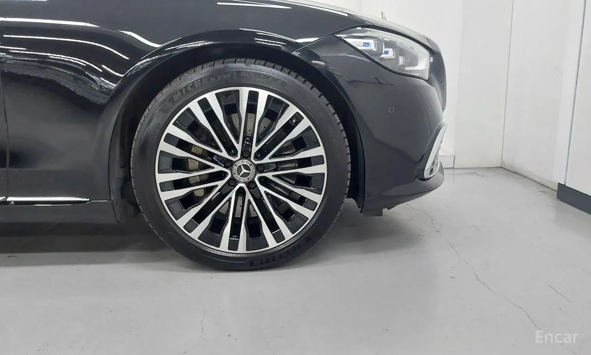 Фото 5 - Mercedes-Benz S-Class