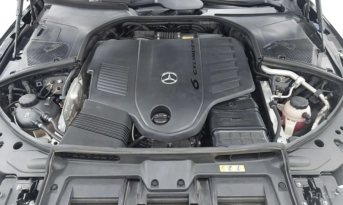 Фото 6 - Mercedes-Benz S-Class