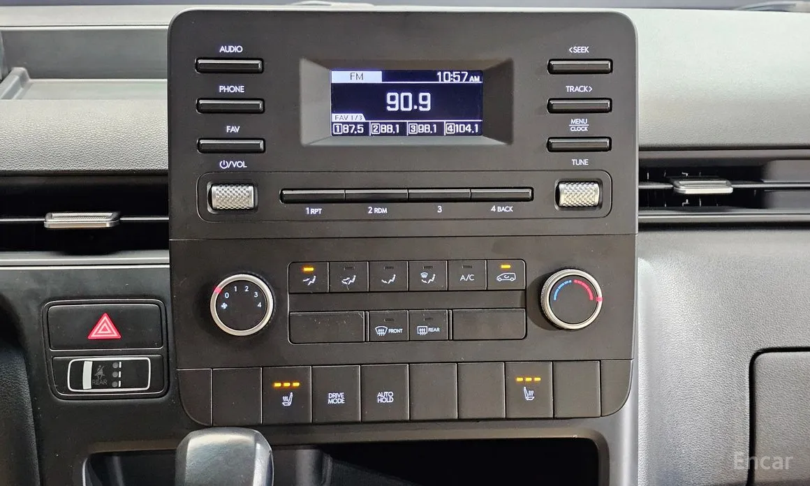 Фото 19 - Hyundai Staria