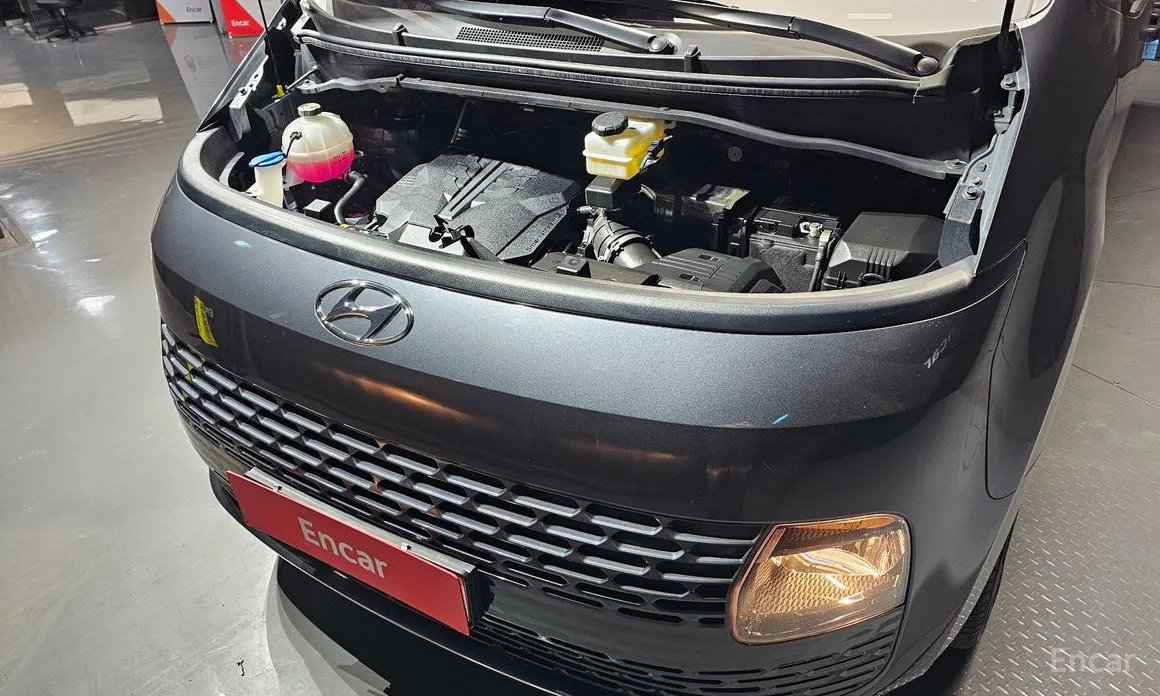 Фото 6 - Hyundai Staria