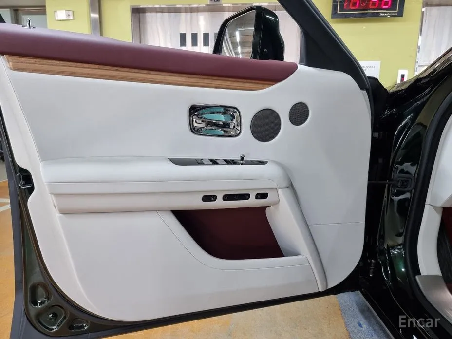 Фото 11 - Rolls-Royce Ghost