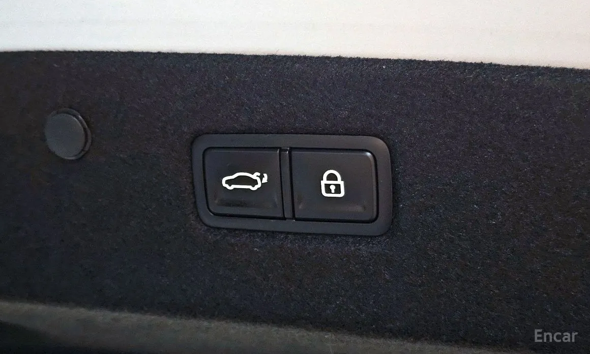 Фото 17 - Kia K8