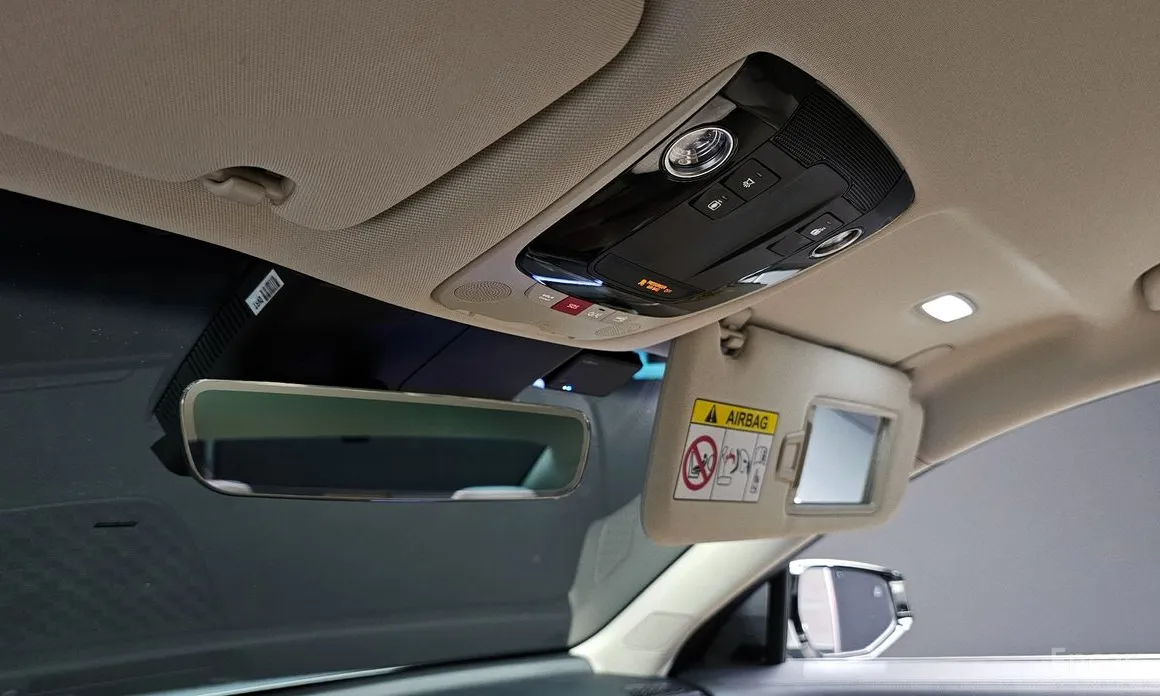 Фото 20 - Kia K8