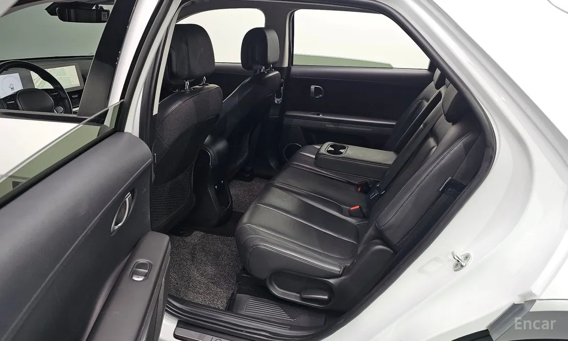 Фото 11 - Hyundai Ioniq 5