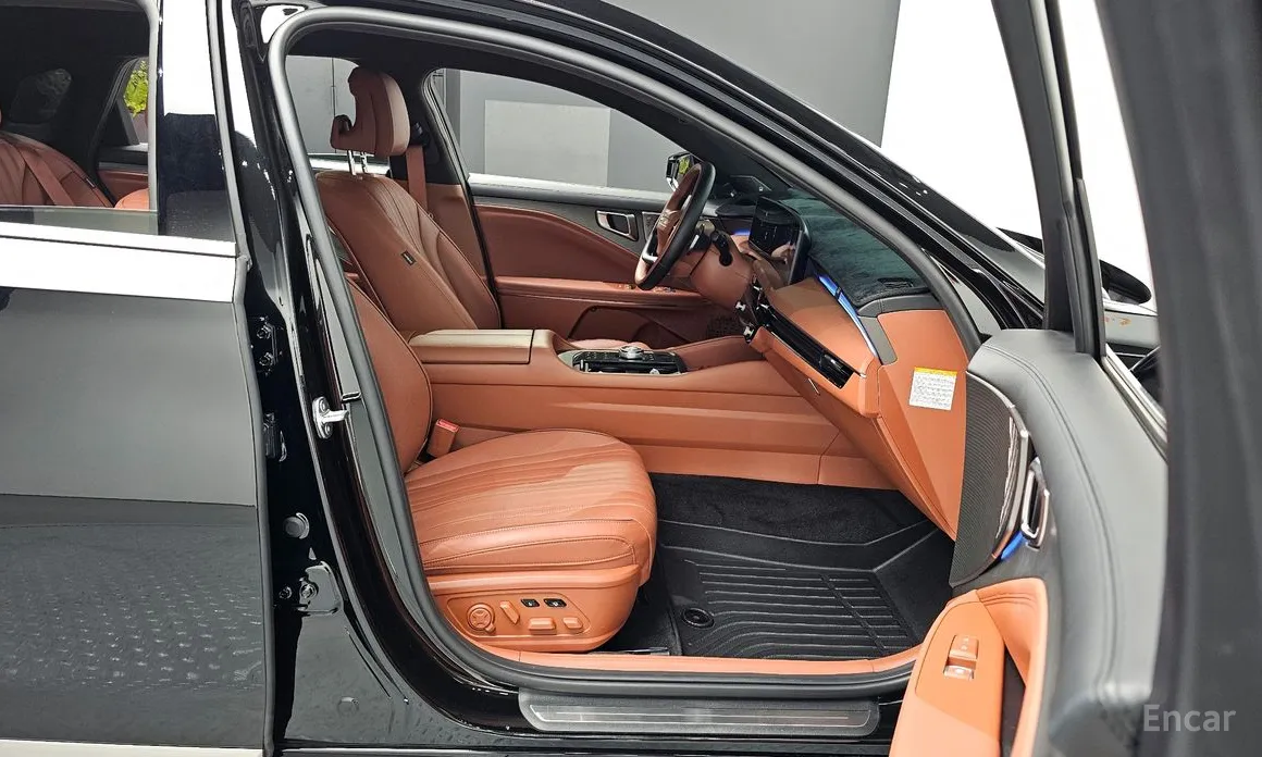 Фото 11 - Kia K8