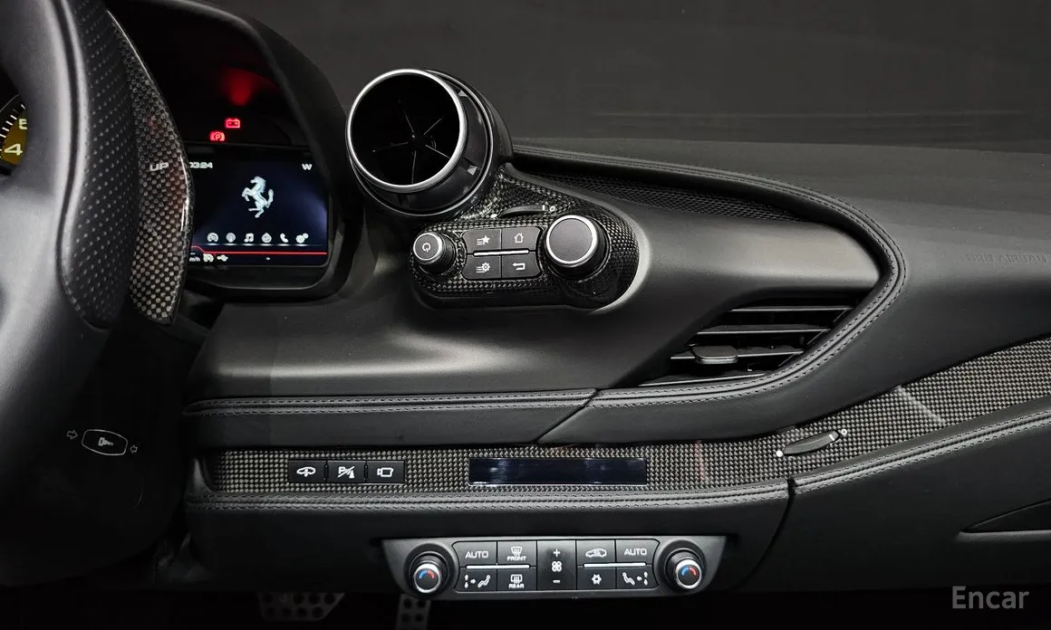 Фото 16 - Ferrari F8