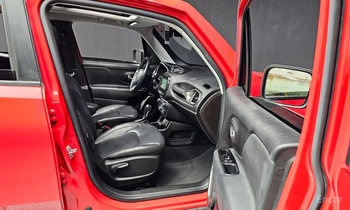 Фото 10 - Jeep Renegade