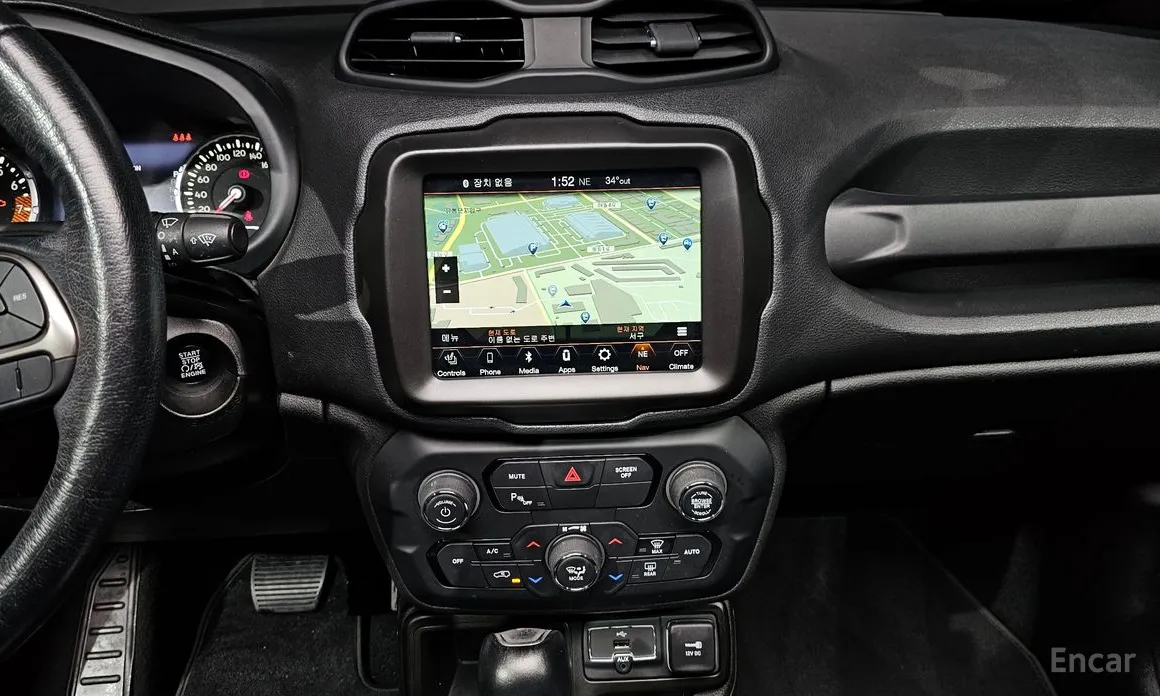 Фото 14 - Jeep Renegade