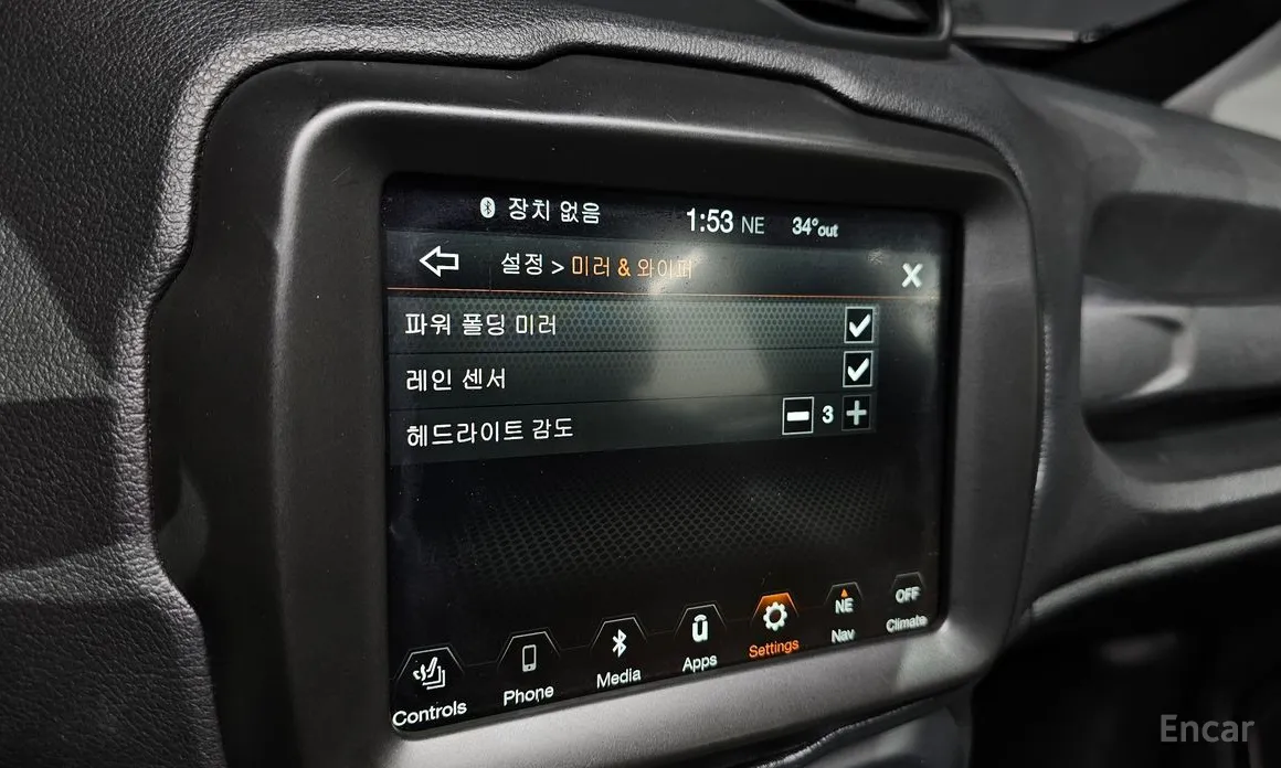 Фото 18 - Jeep Renegade