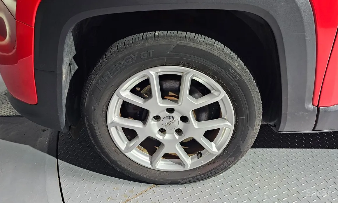 Фото 5 - Jeep Renegade