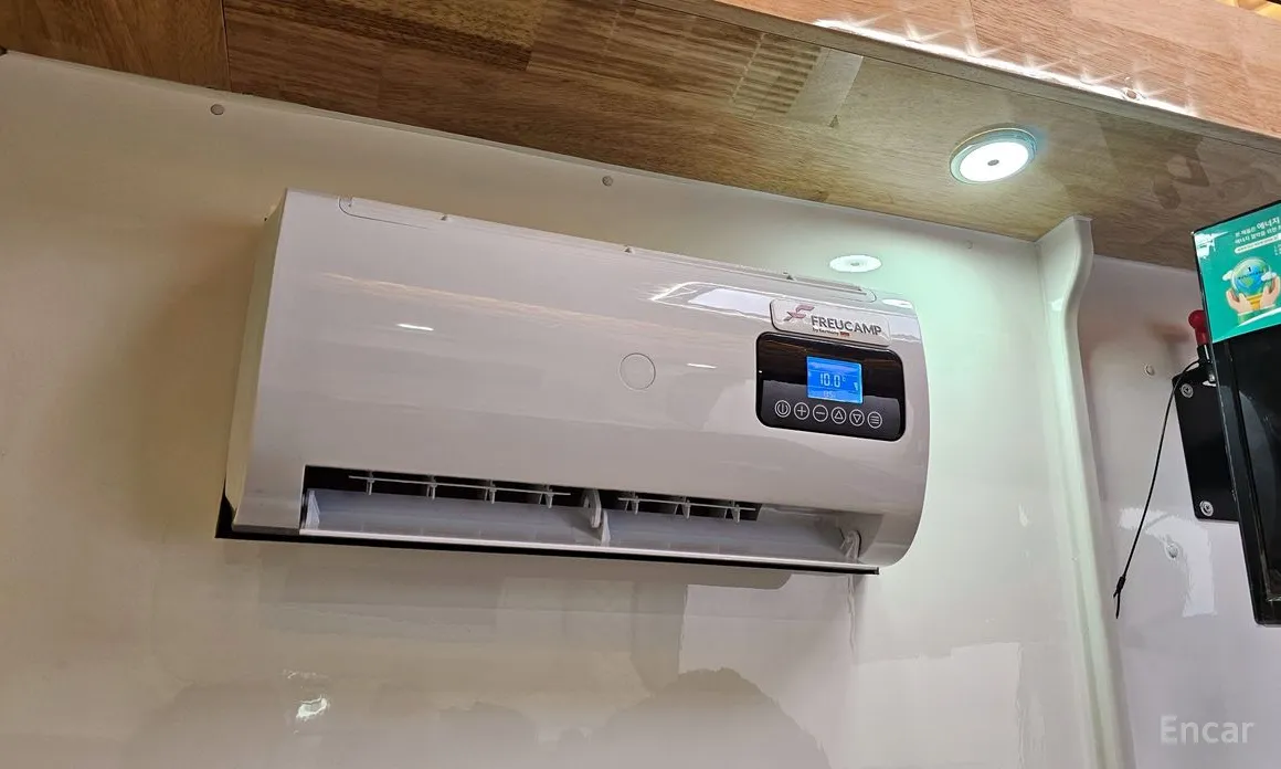 Фото 18 - Hyundai Staria