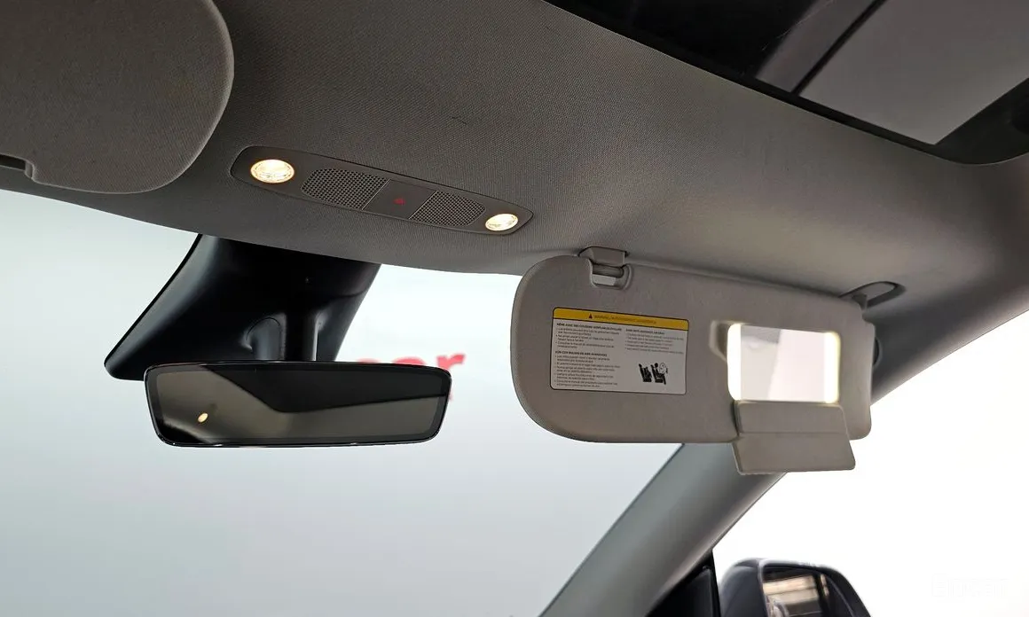 Фото 13 - Tesla Model Y