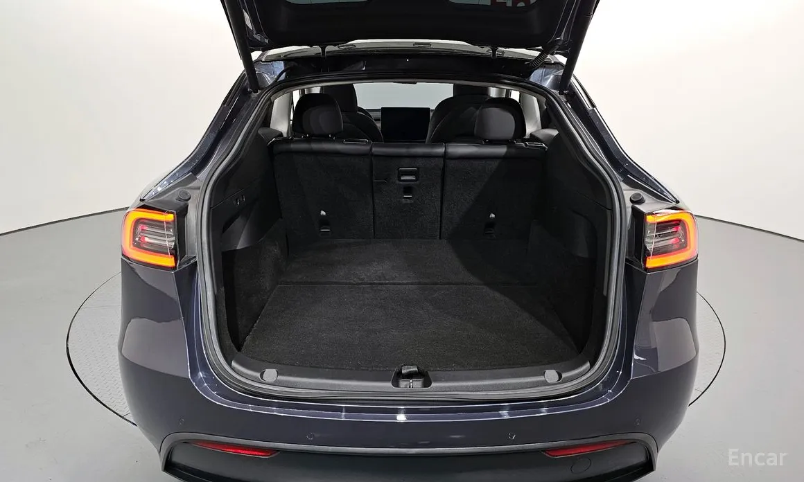 Фото 20 - Tesla Model Y