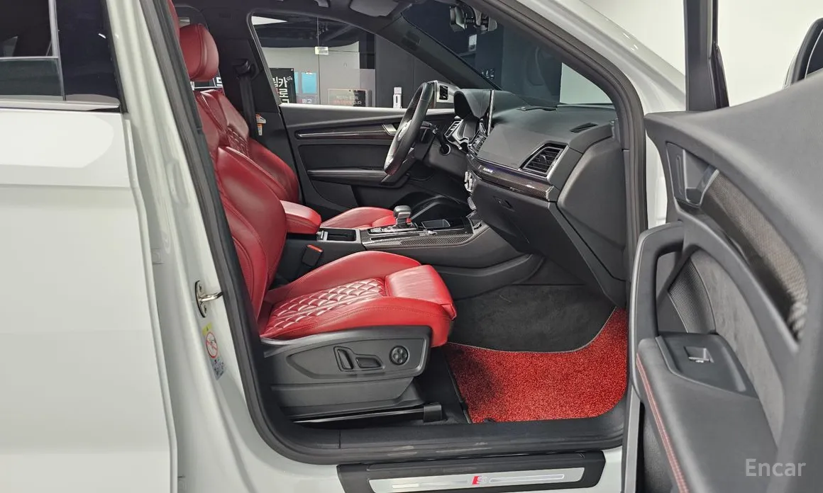 Фото 11 - Audi SQ5