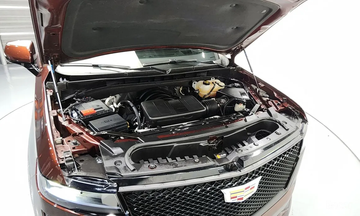 Фото 6 - Cadillac Escalade