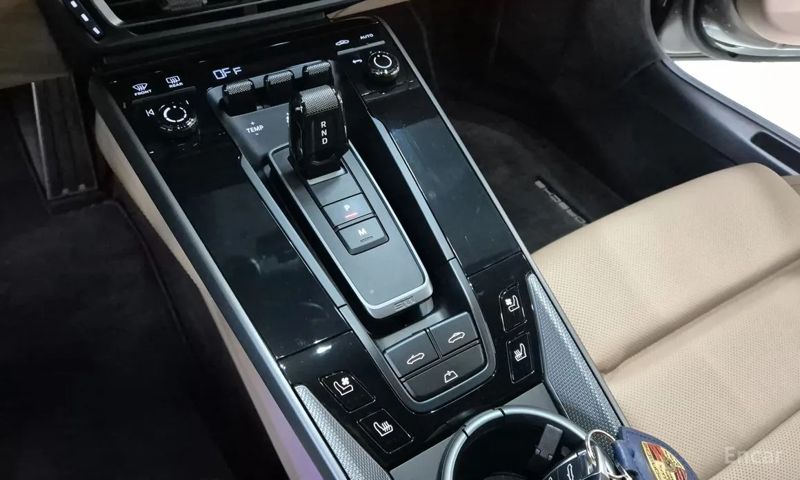 Фото 8 - Porsche 911