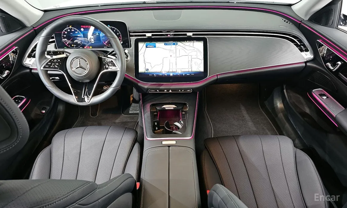 Фото 7 - Mercedes-Benz E-Class