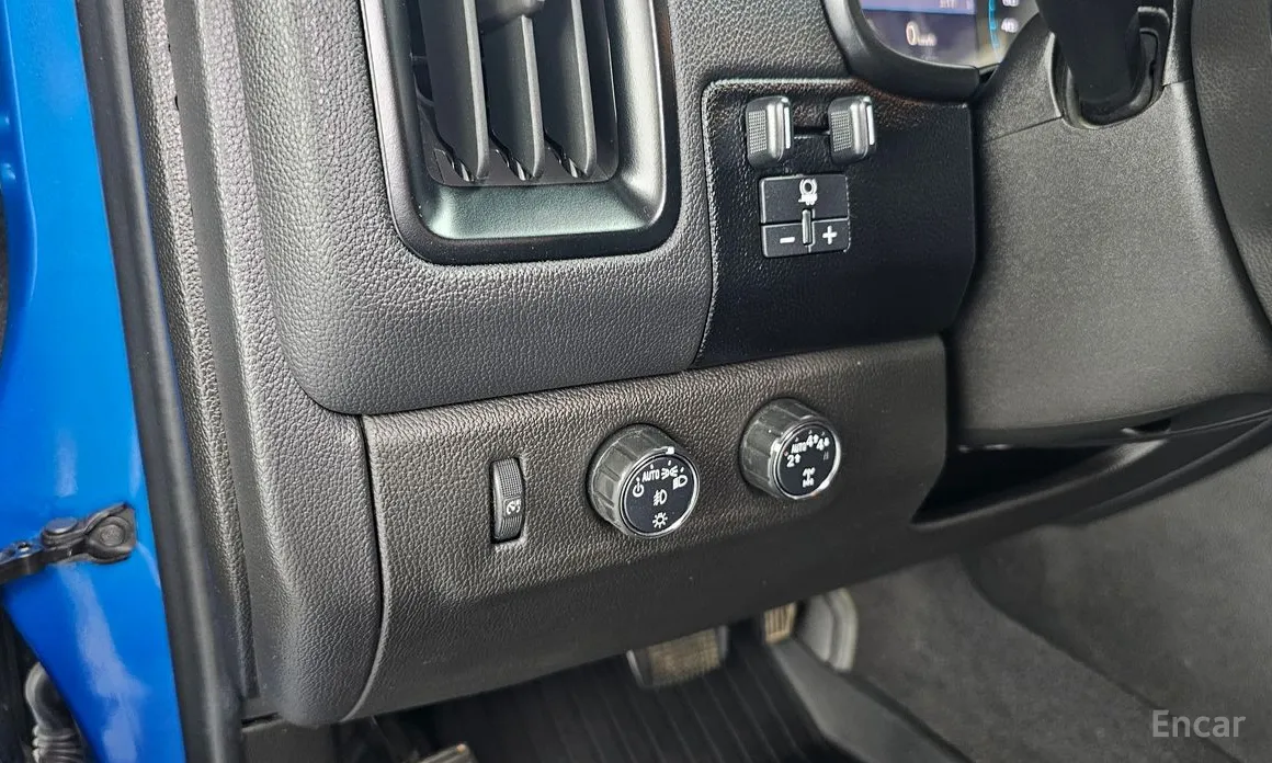 Фото 12 - Chevrolet Colorado