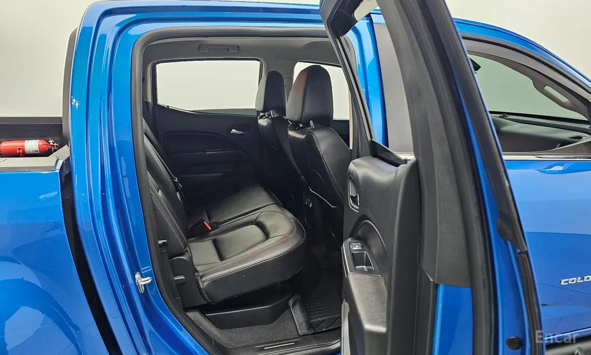 Фото 18 - Chevrolet Colorado