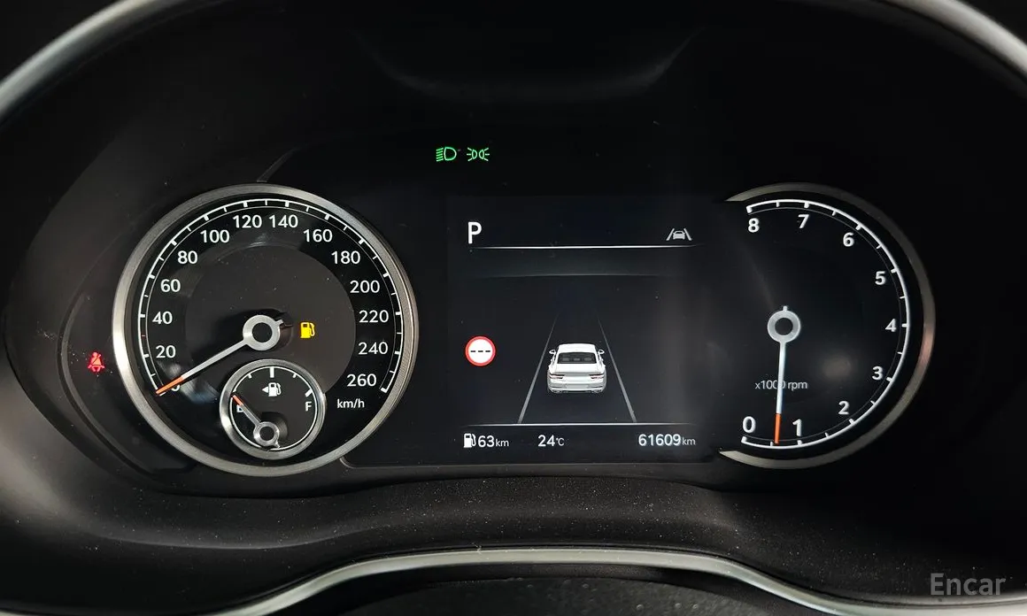 Фото 8 - Genesis G80