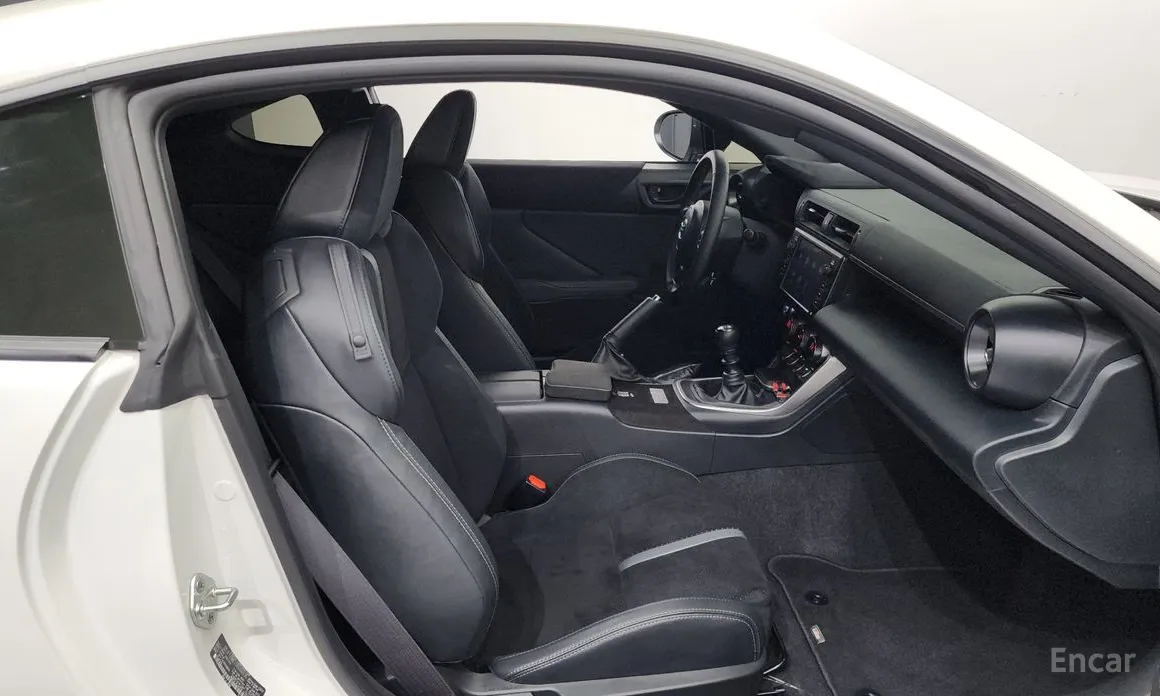 Фото 11 - Toyota 86