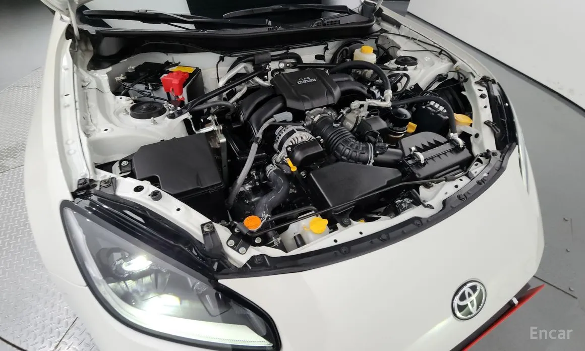 Фото 6 - Toyota 86