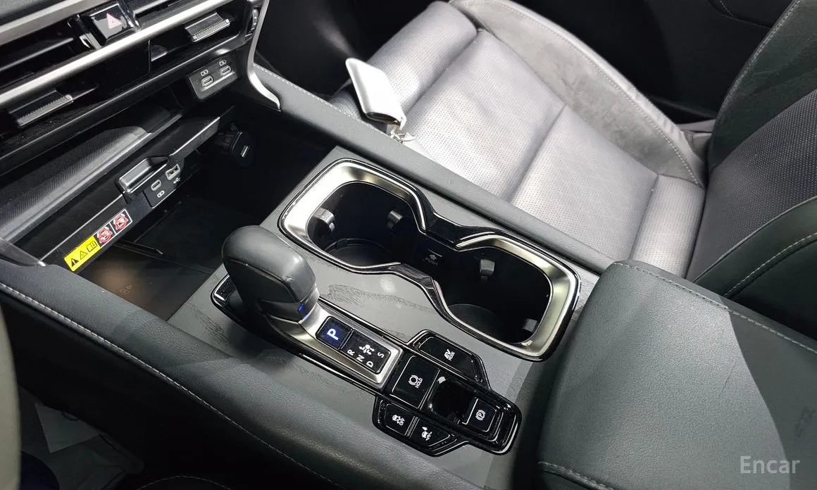 Фото 9 - Lexus RX