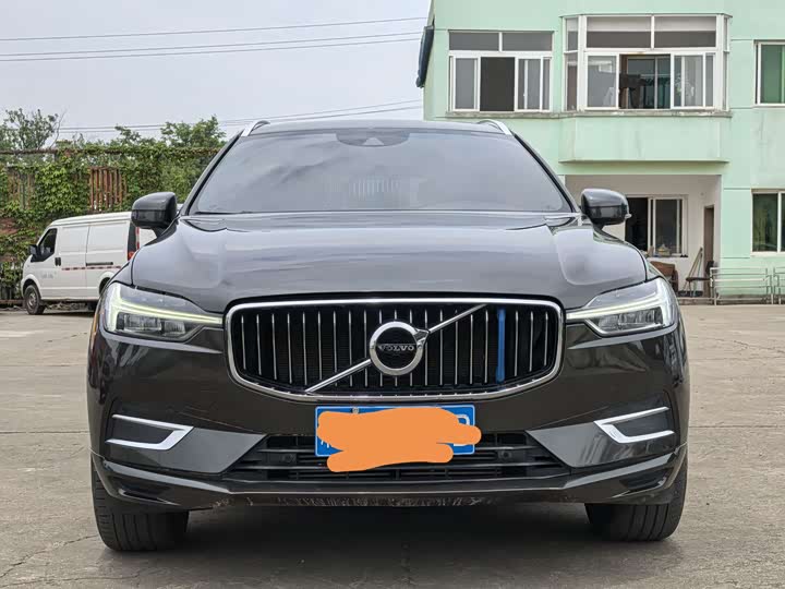 Фото 2 - Volvo XC60