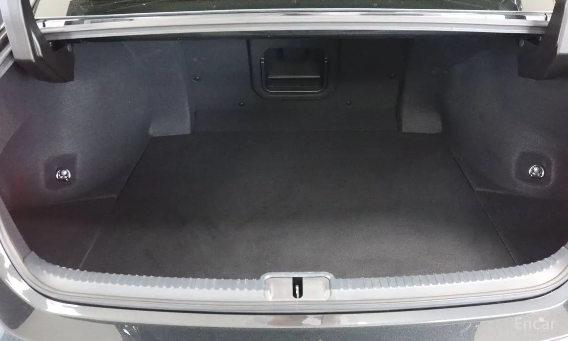 Фото 14 - Lexus ES